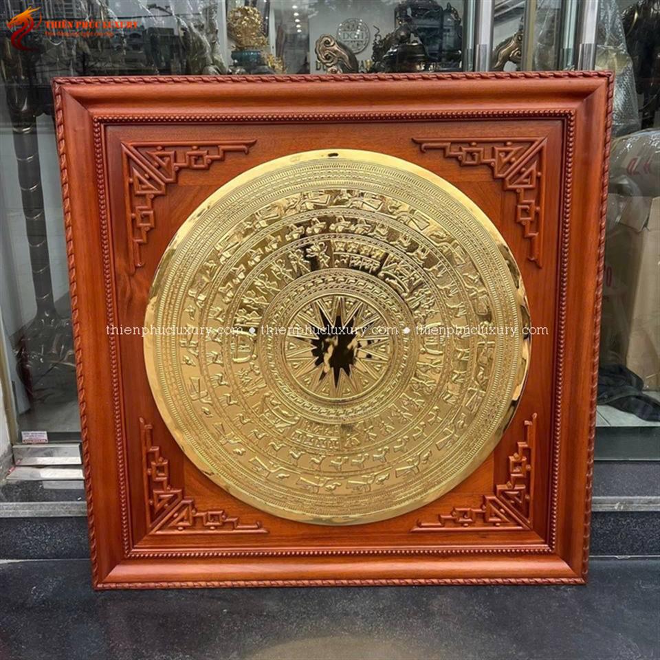 Mặt trống đồng 80cm mạ vàng khung gỗ gụ 1m08 hoàn thiện tỉ mỉ