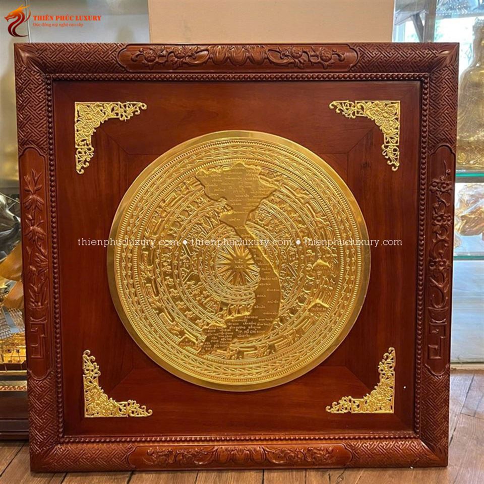 Tranh Mặt Trống Bản Đồ Dát Vàng 9999 Khung Gỗ Gụ 97x97