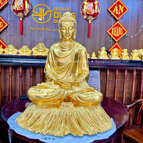Tượng phật thích ca